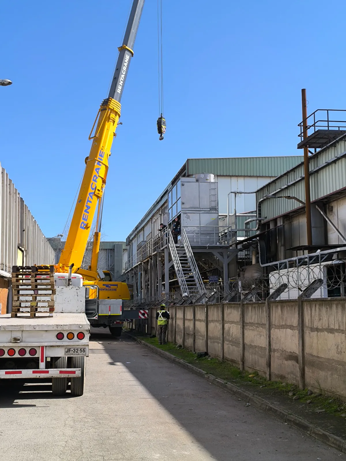 Servicio técnico en sala de máquinas SERMEC